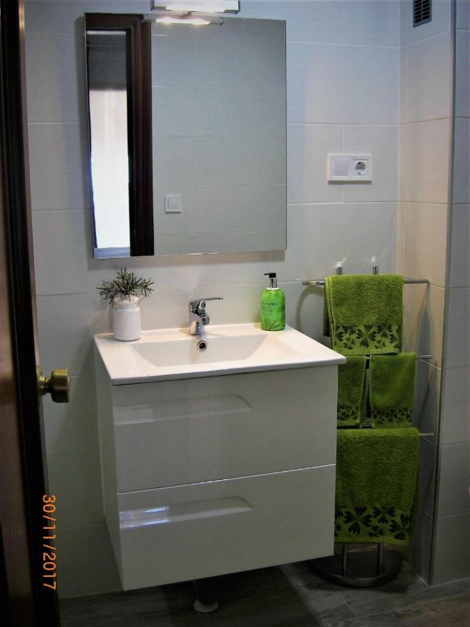 Apartamento En La Costa Del Sol , Fuengirola Bagian luar foto